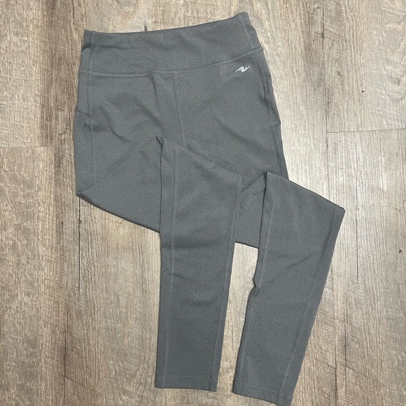 Girls’ Grey Athletic Leggings - Picture 1 of 3